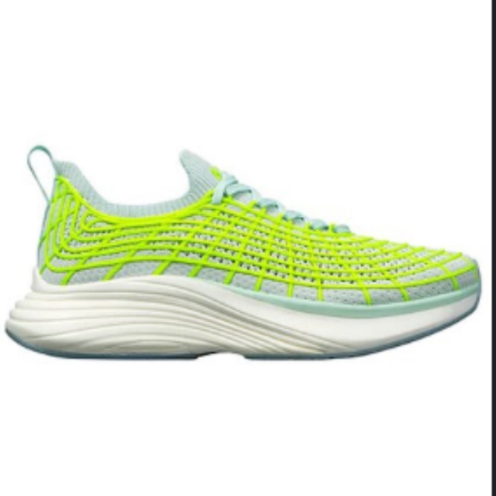 APL Techloom Neon Green Knit Sneakers - 7.5